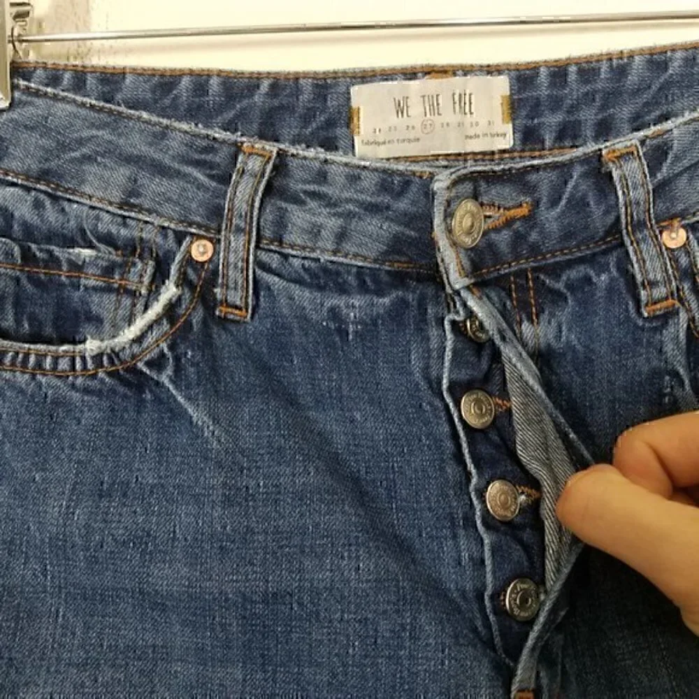 We The Free Button Fly Raw Hem Jeans Size 27